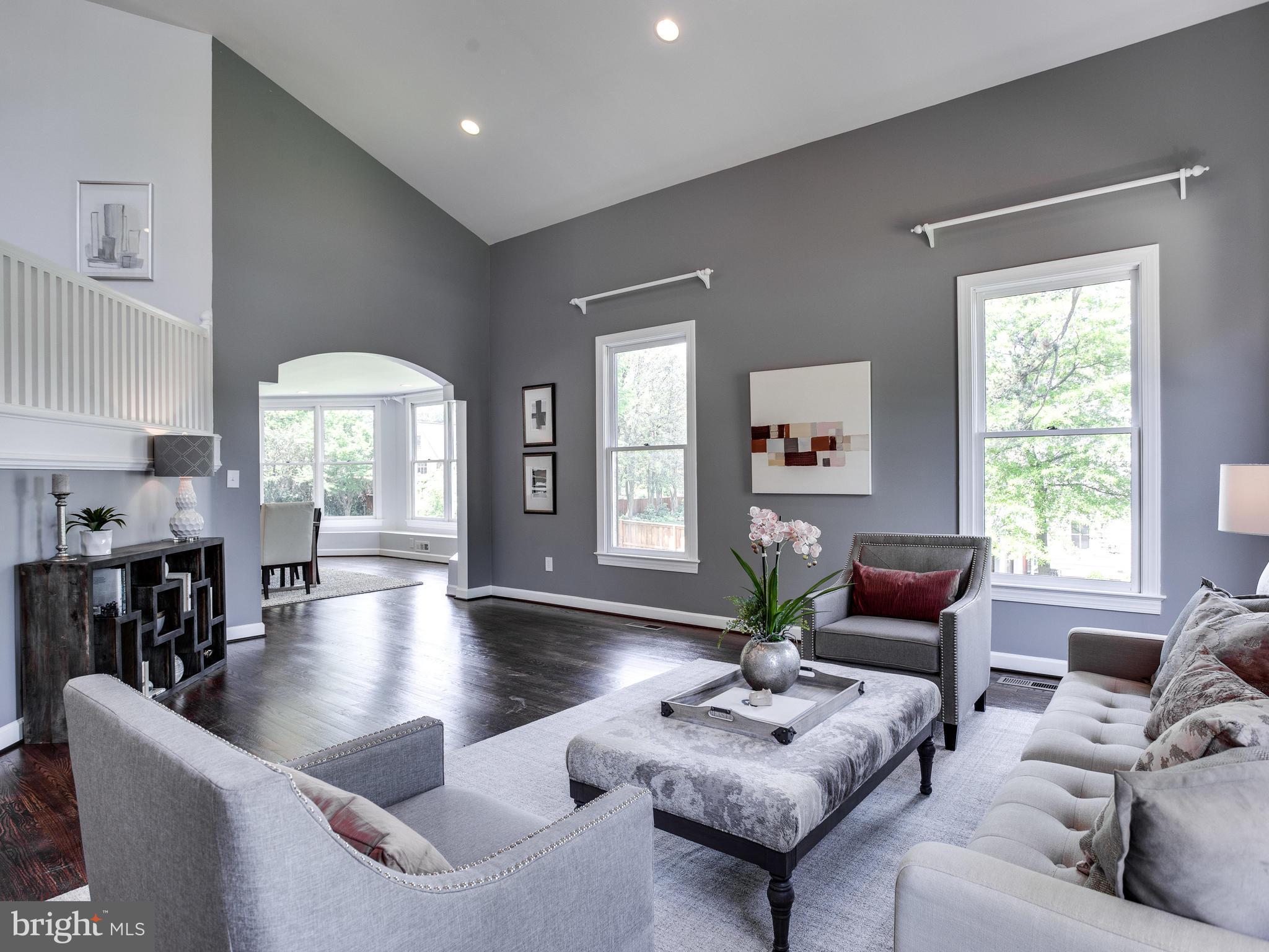 4112 Everett Street Kensington, MD 20895 - Photo 3 of 30 Living Room