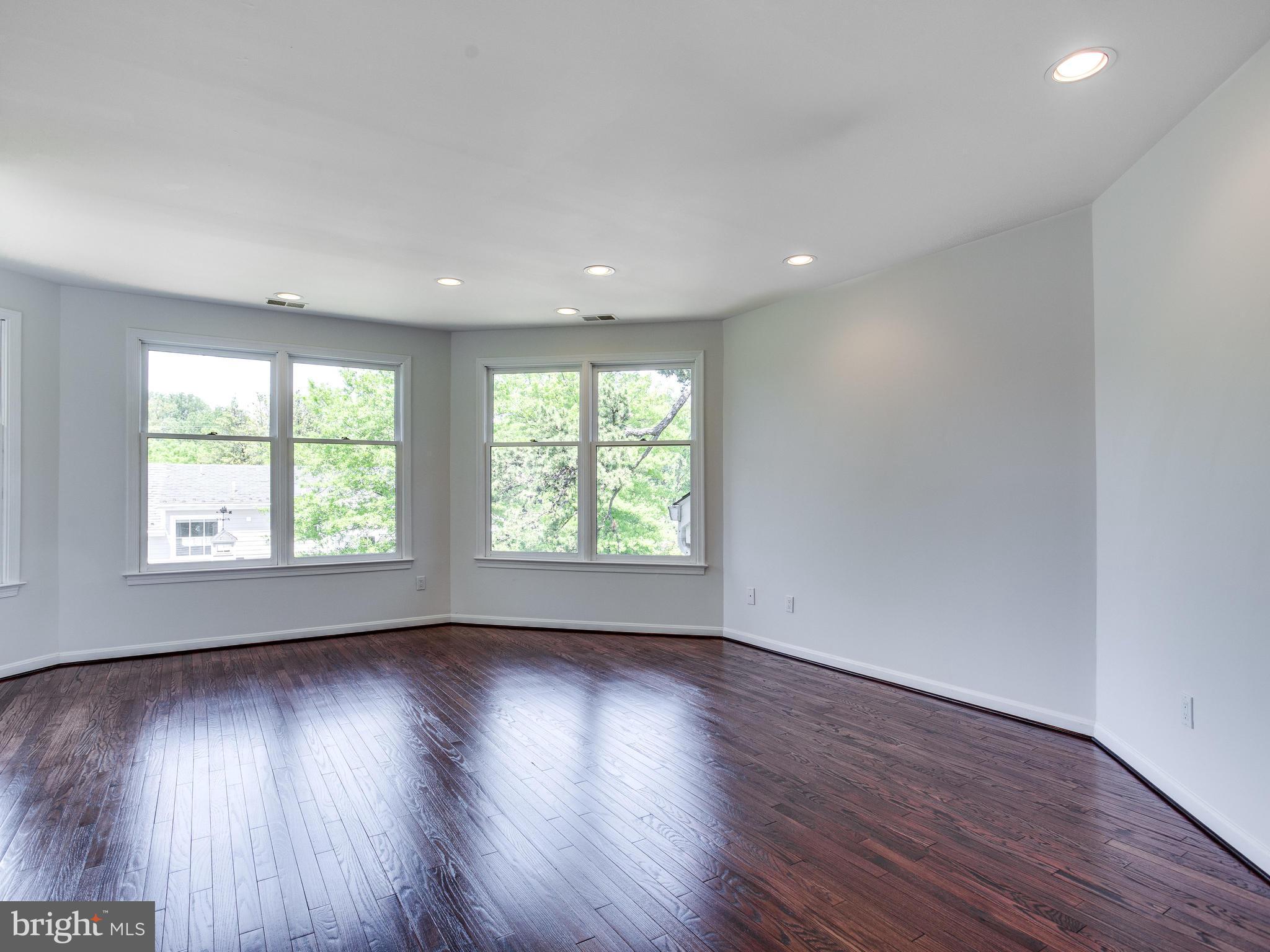 4112 Everett Street Kensington, MD 20895 - Photo 24 of 30 Bedroom with Ensuite Bath