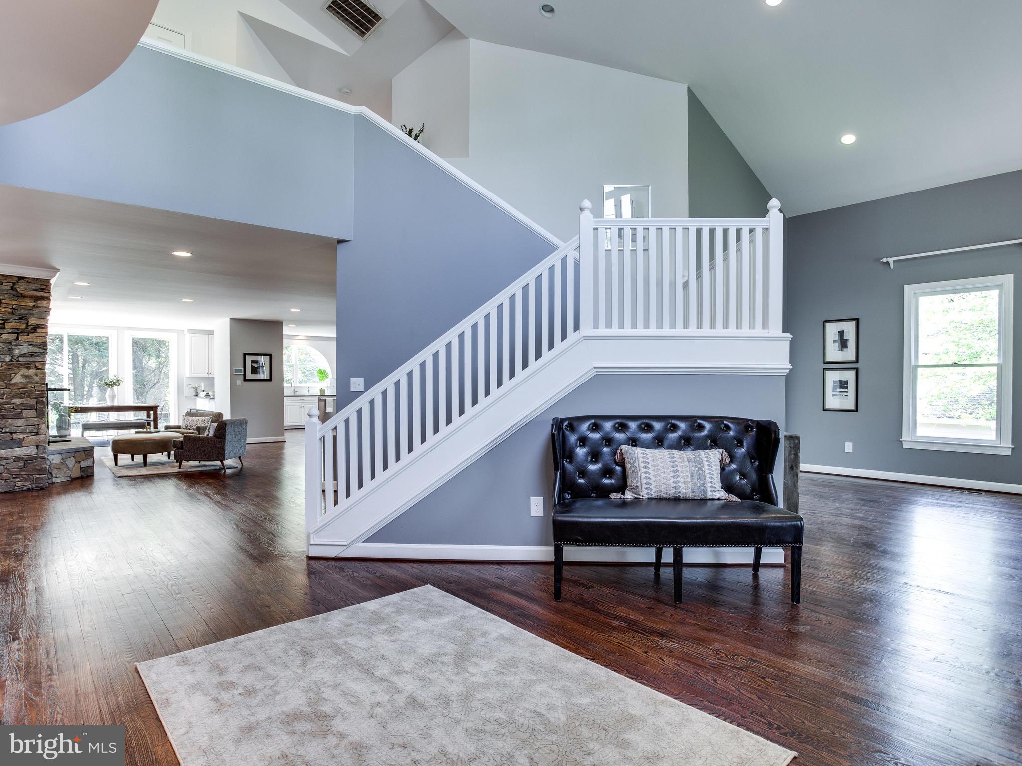 4112 Everett Street Kensington, MD 20895 - Photo 5 of 30 Entry