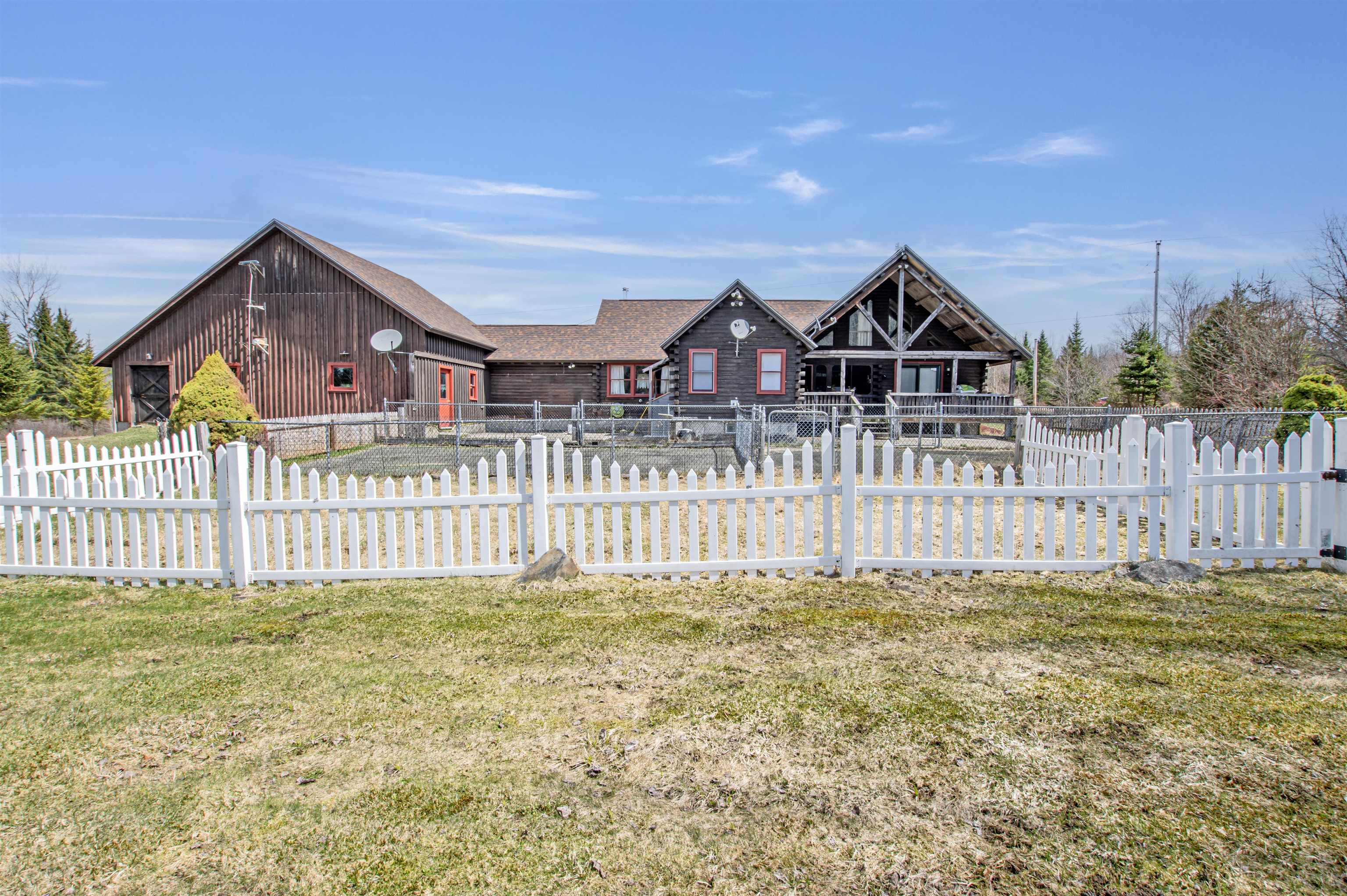146 Claybrook Road Canaan, VT 05903 - Photo 7 of 60