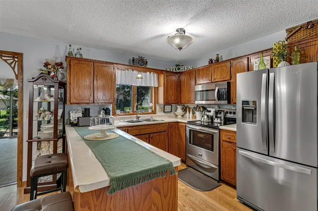 $279,999 | 241 Meadowlark Lane, Melrose, MN 56352