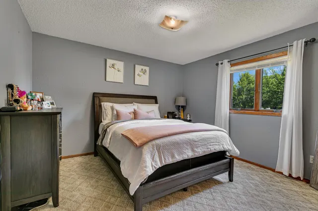 $279,999 | 241 Meadowlark Lane, Melrose, MN 56352