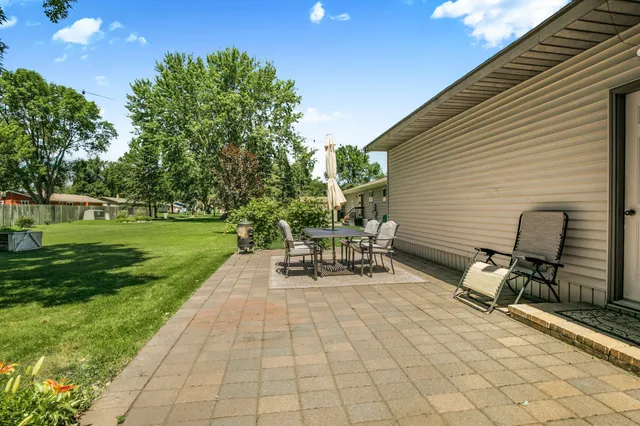 $279,999 | 241 Meadowlark Lane, Melrose, MN 56352
