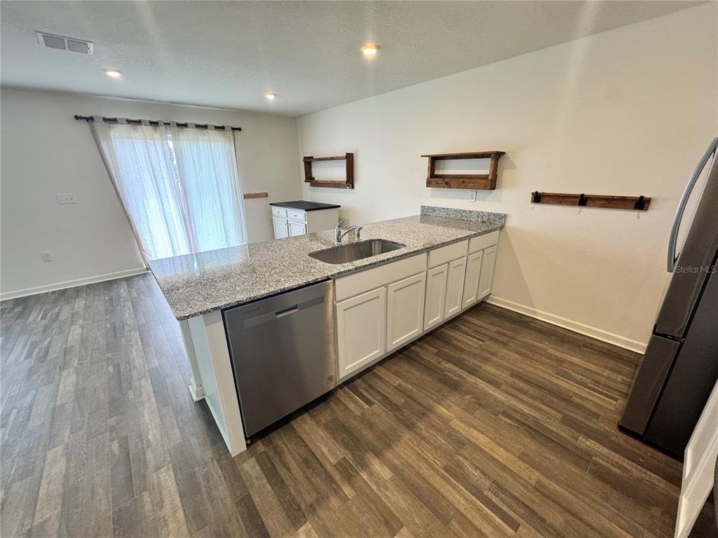 2110 Kansas Road Sumterville, FL 33585 - Photo 5 of 15 Gallery Image 5