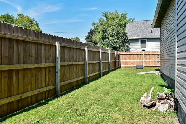 $185,000 | 378 East 9th Street, Winona, MN 55987