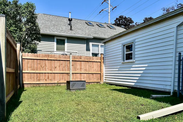 $185,000 | 378 East 9th Street, Winona, MN 55987