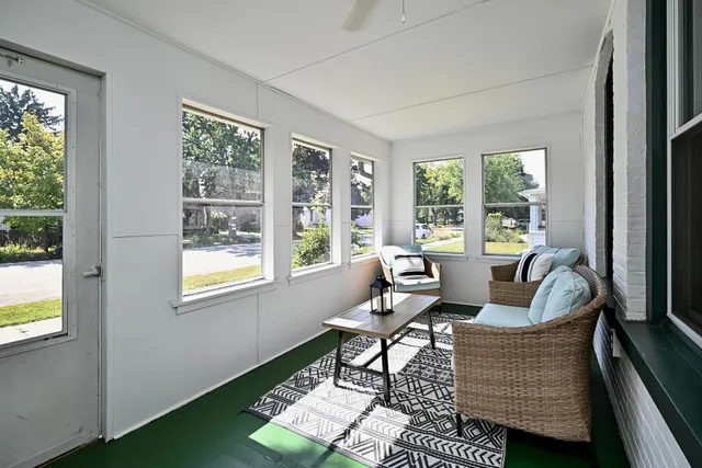 $185,000 | 378 East 9th Street, Winona, MN 55987