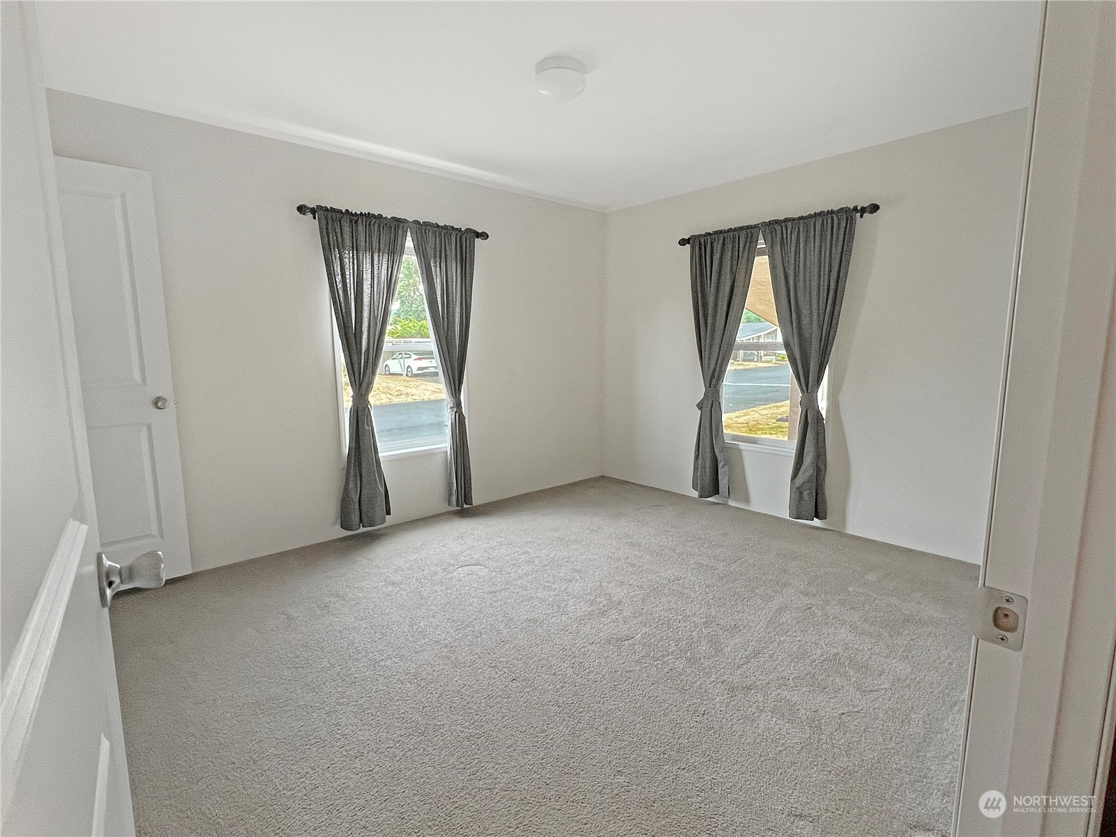 214 Chapman Road, Unit 18 Castle Rock, WA 98611 - Photo 14 of 37 Gallery Image 14