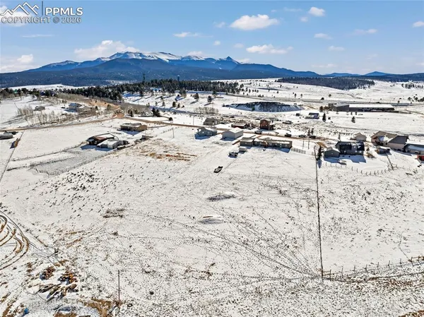 $469,000 | 83 Ridge Point Circle, Divide, CO 80814