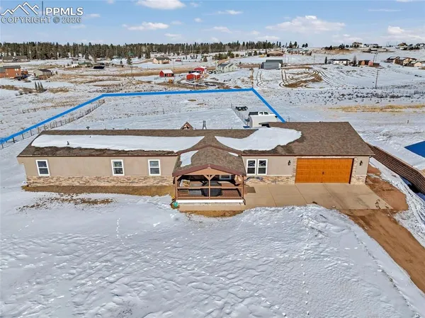 $465,000 | 83 Ridge Point Circle, Divide, CO 80814