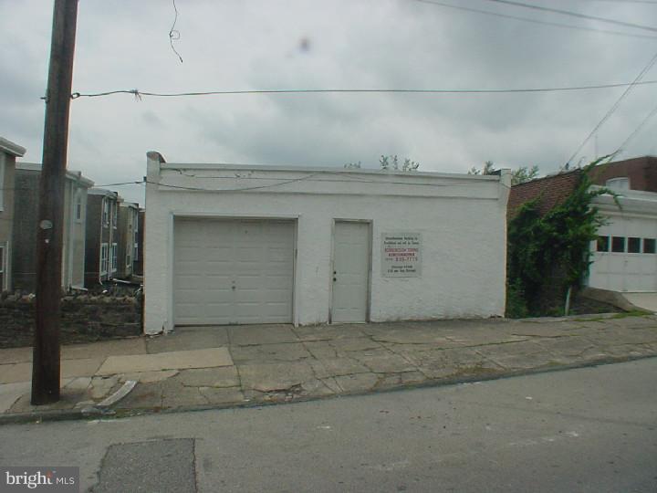 454 Ripka Street Philadelphia, PA 19128 - Photo 12 of 14