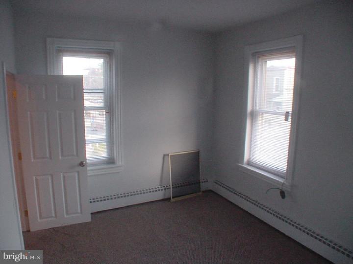 454 Ripka Street Philadelphia, PA 19128 - Photo 5 of 14