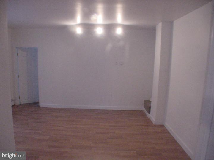 454 Ripka Street Philadelphia, PA 19128 - Photo 9 of 14