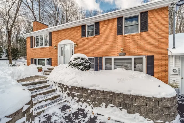$635,000 | 697 Florence Road, Northampton, MA 01062