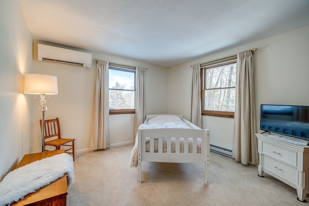 697 Florence Road Northampton, MA 01062 - Photo 20 of 41