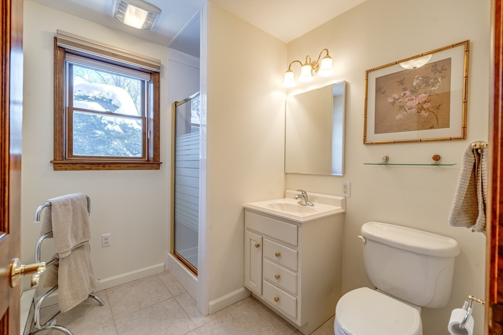 697 Florence Road Northampton, MA 01062 - Photo 26 of 41