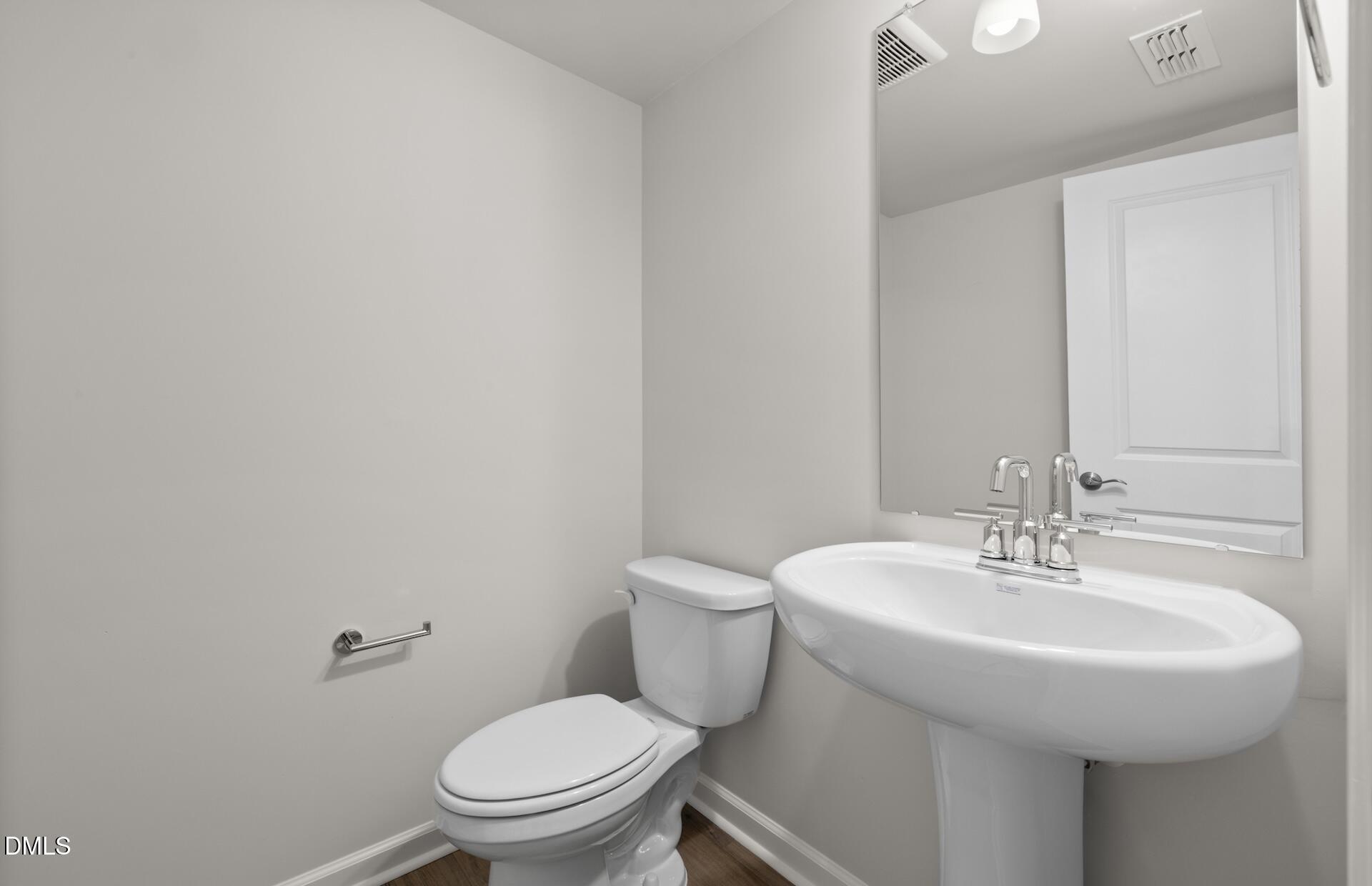 912 Fearless Road Durham, NC 27703 - Photo 24 of 26 Broxton (12)