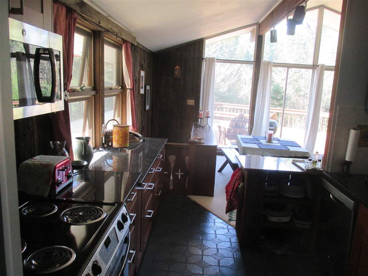 81 Stratton View Road Winhall, VT 05340 - Photo 7 of 12
