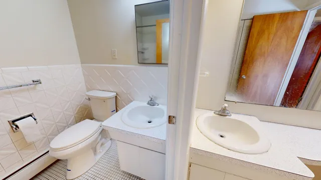 $1,800 | 1257 Island Drive, Unit 203, Ann Arbor, MI 48105