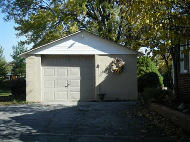 8949 Lafayette Road Indianapolis, IN 46278 - Photo 4 of 7 Gallery Image 4