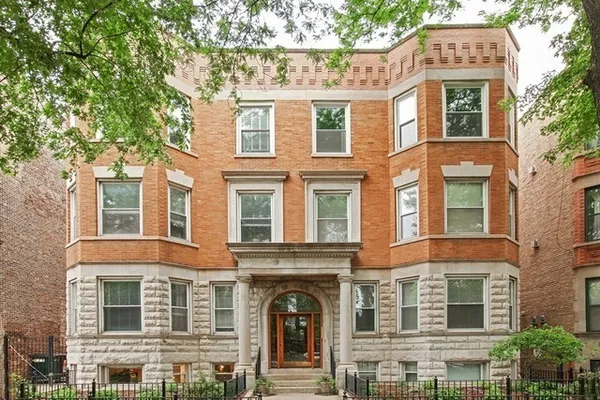 $3,600 | 2839 North Burling Street, Unit G, Chicago, IL 60657