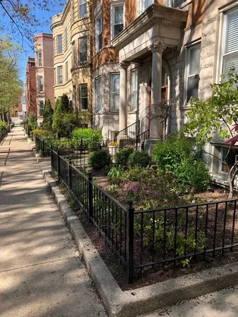 $3,600 | 2839 North Burling Street, Unit G, Chicago, IL 60657