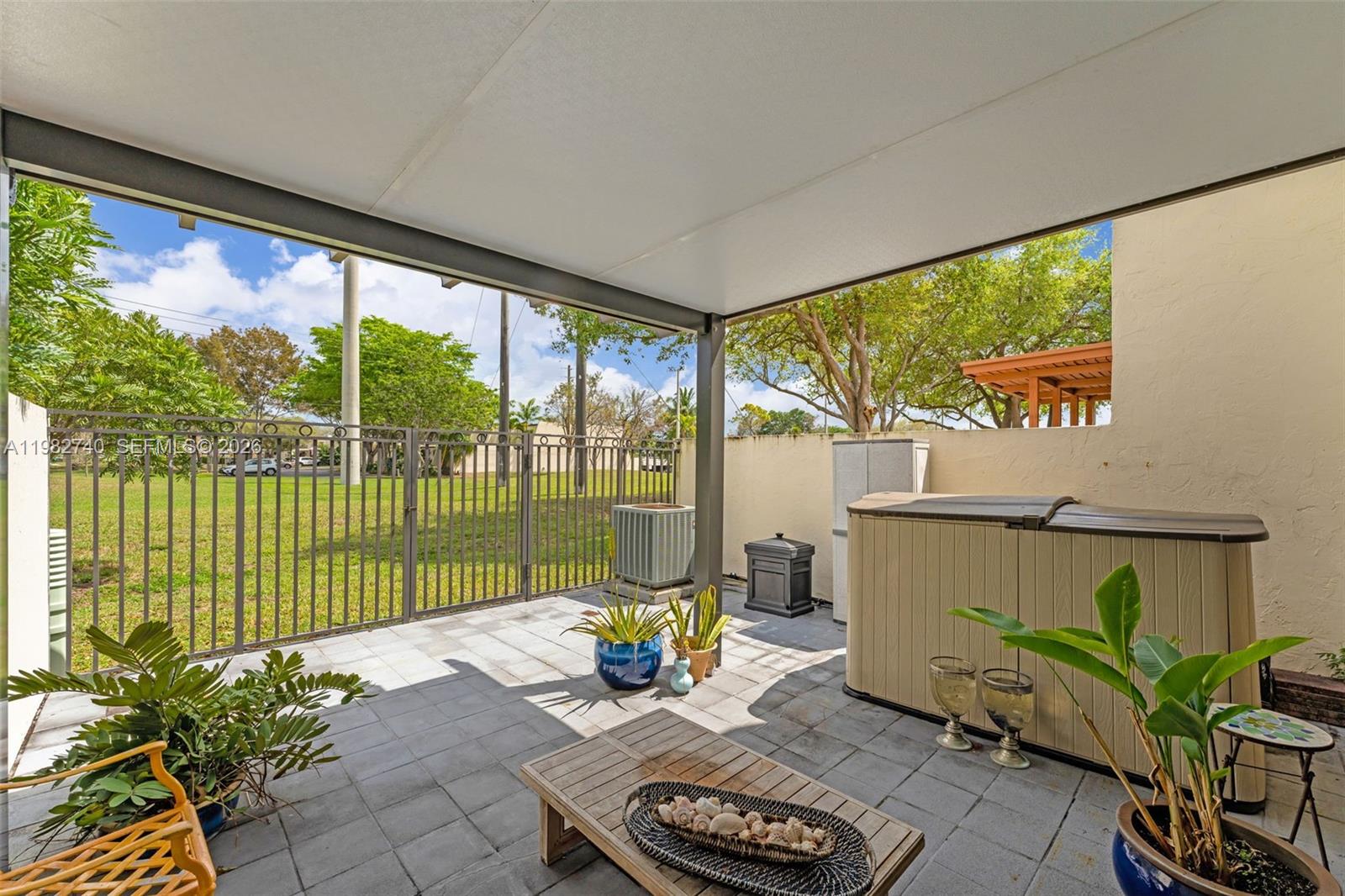 7825 Southwest 103rd Place Miami, FL 33173 - Photo 26 of 47