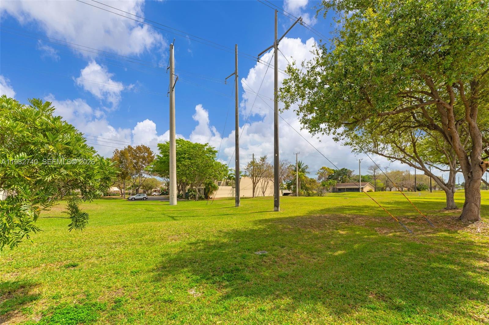 7825 Southwest 103rd Place Miami, FL 33173 - Photo 29 of 47
