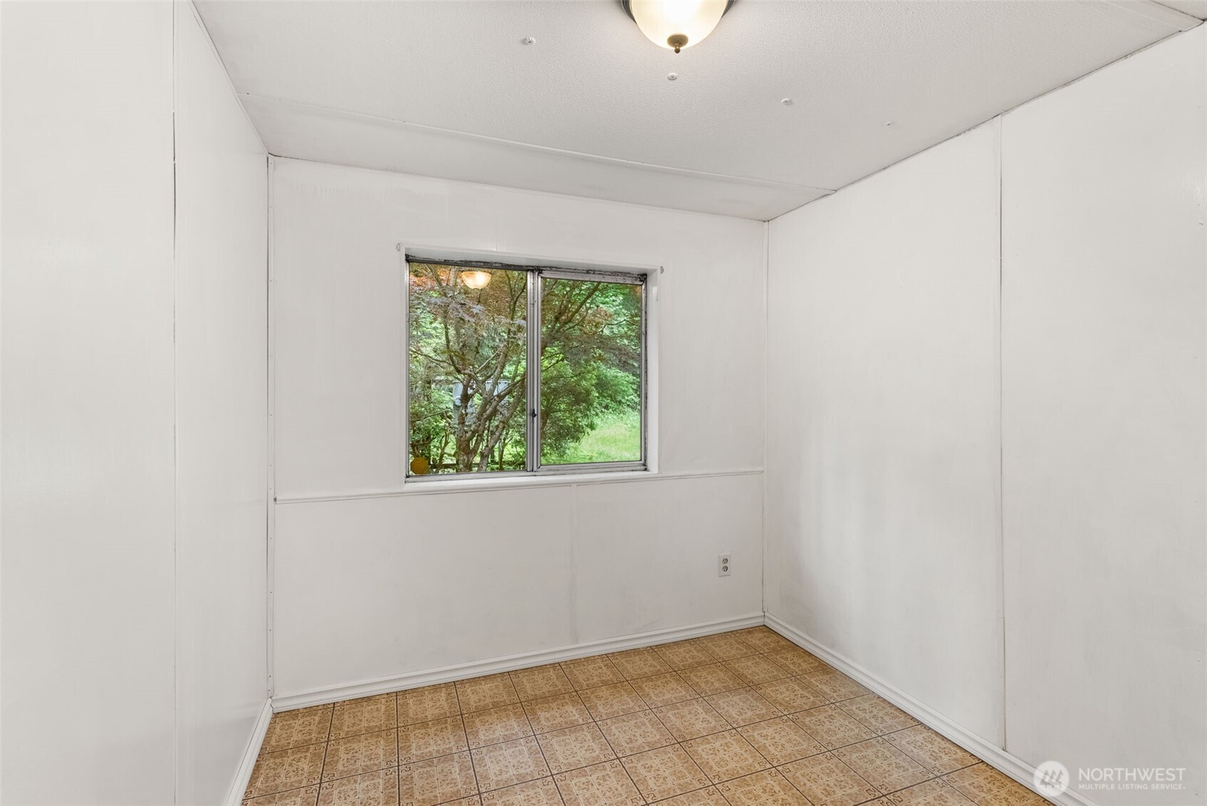 213 Sommerville Road Chehalis, WA 98532 - Photo 12 of 33