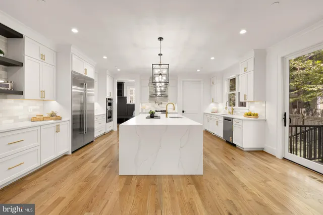 $2,295,000 | 4309 Dresden Street, Kensington, MD 20895