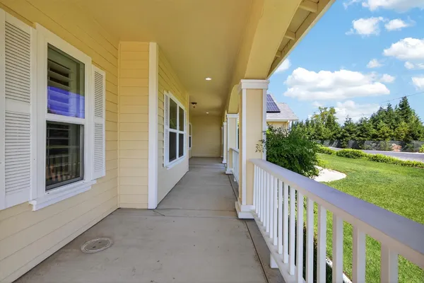 $925,000 | 15185 Curry Avenue, Lodi, CA 95240