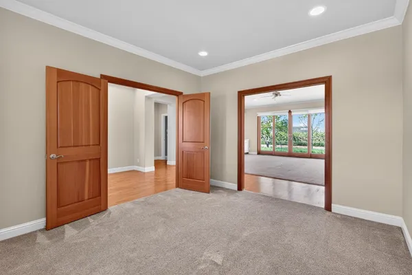 $925,000 | 15185 Curry Avenue, Lodi, CA 95240