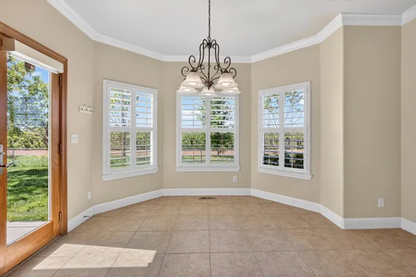 $925,000 | 15185 Curry Avenue, Lodi, CA 95240