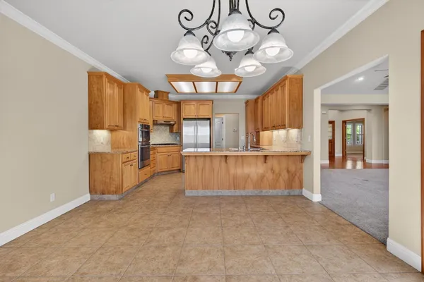 $925,000 | 15185 Curry Avenue, Lodi, CA 95240