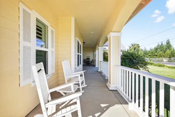 $925,000 | 15185 Curry Avenue, Lodi, CA 95240