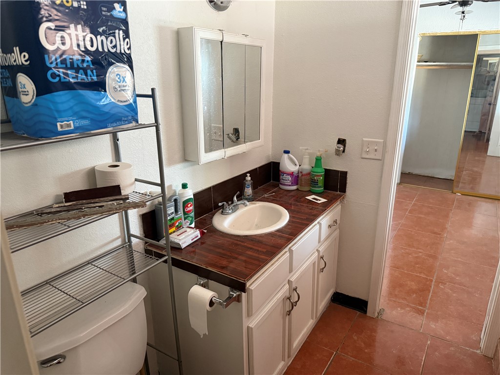 1605 Turquoise Road Bullhead City, AZ 86442 - Photo 23 of 30 Gallery Image 23