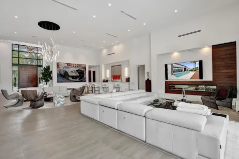 $7,999,000 | 2816 Northeast 38th Street, Fort Lauderdale, FL 33308