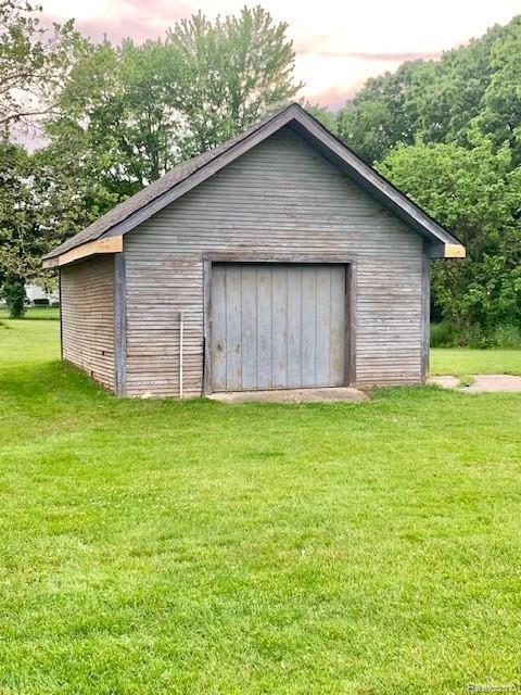 1144 West Reid Road Flint, MI 48507 - Photo 46 of 52