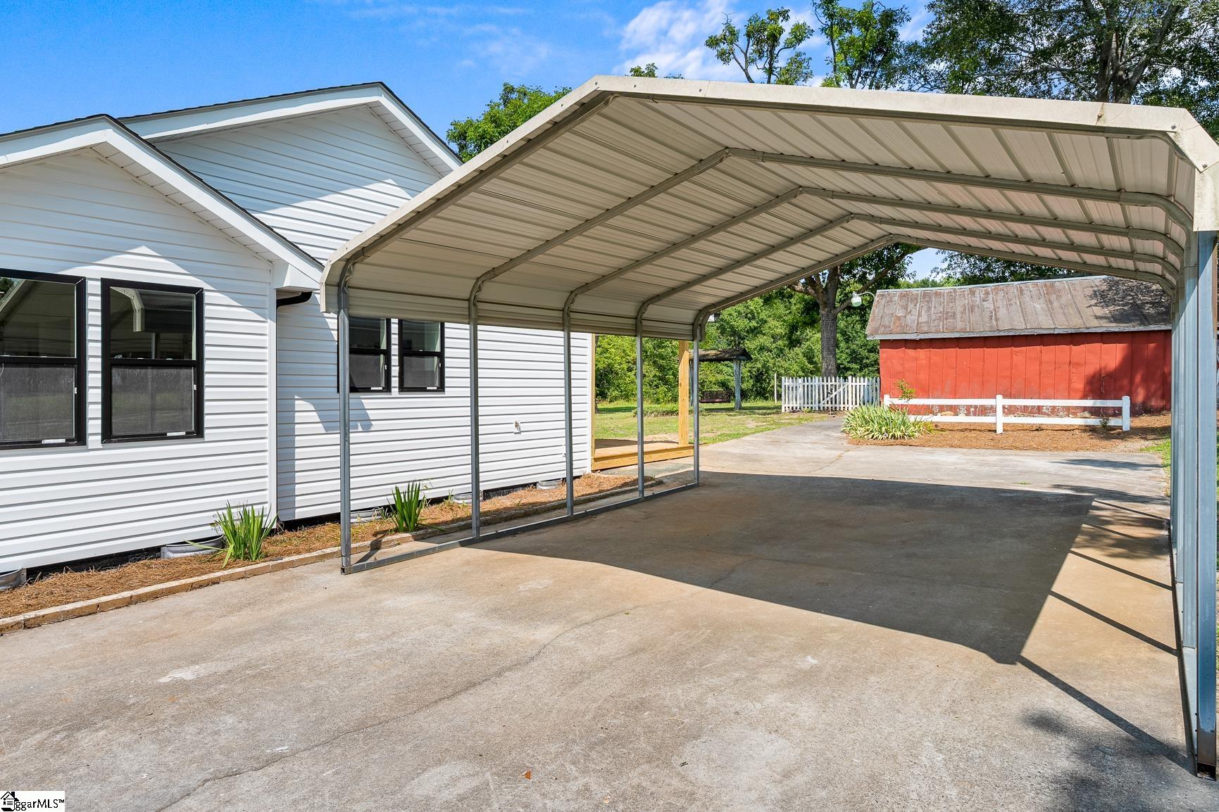 523 Crawford Road Belton, SC 29627 - Photo 36 of 48