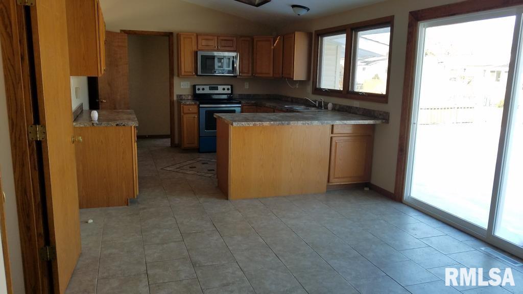 14140 Wolf Road Geneseo, IL 61254 - Photo 5 of 21