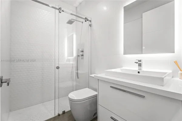 $8,970,000 | 6285 Old Cutler Road, Pinecrest, FL 33156