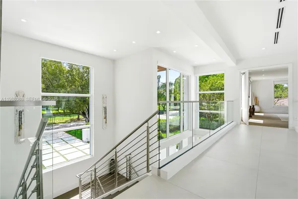 $8,970,000 | 6285 Old Cutler Road, Pinecrest, FL 33156