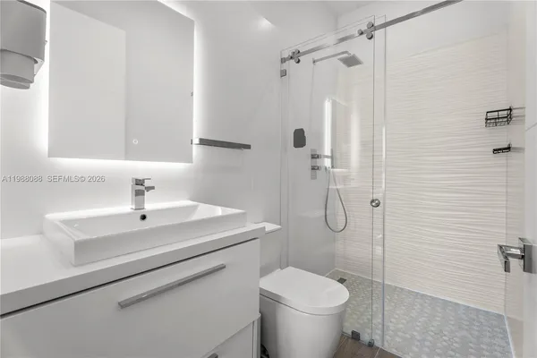 $8,970,000 | 6285 Old Cutler Road, Pinecrest, FL 33156