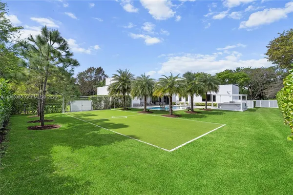 $8,970,000 | 6285 Old Cutler Road, Pinecrest, FL 33156