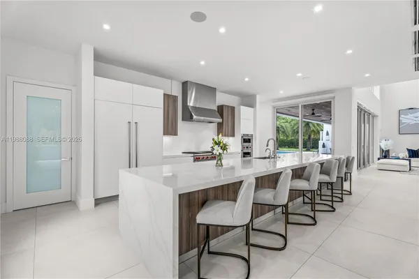 $8,970,000 | 6285 Old Cutler Road, Pinecrest, FL 33156