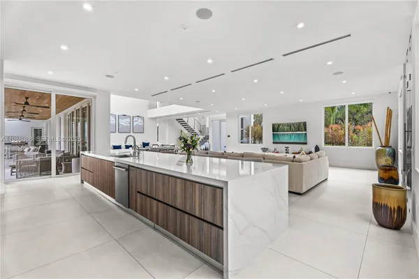 $8,970,000 | 6285 Old Cutler Road, Pinecrest, FL 33156