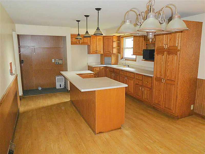 6295 Old Columbus Road Springfield, OH 45502 - Photo 5 of 22