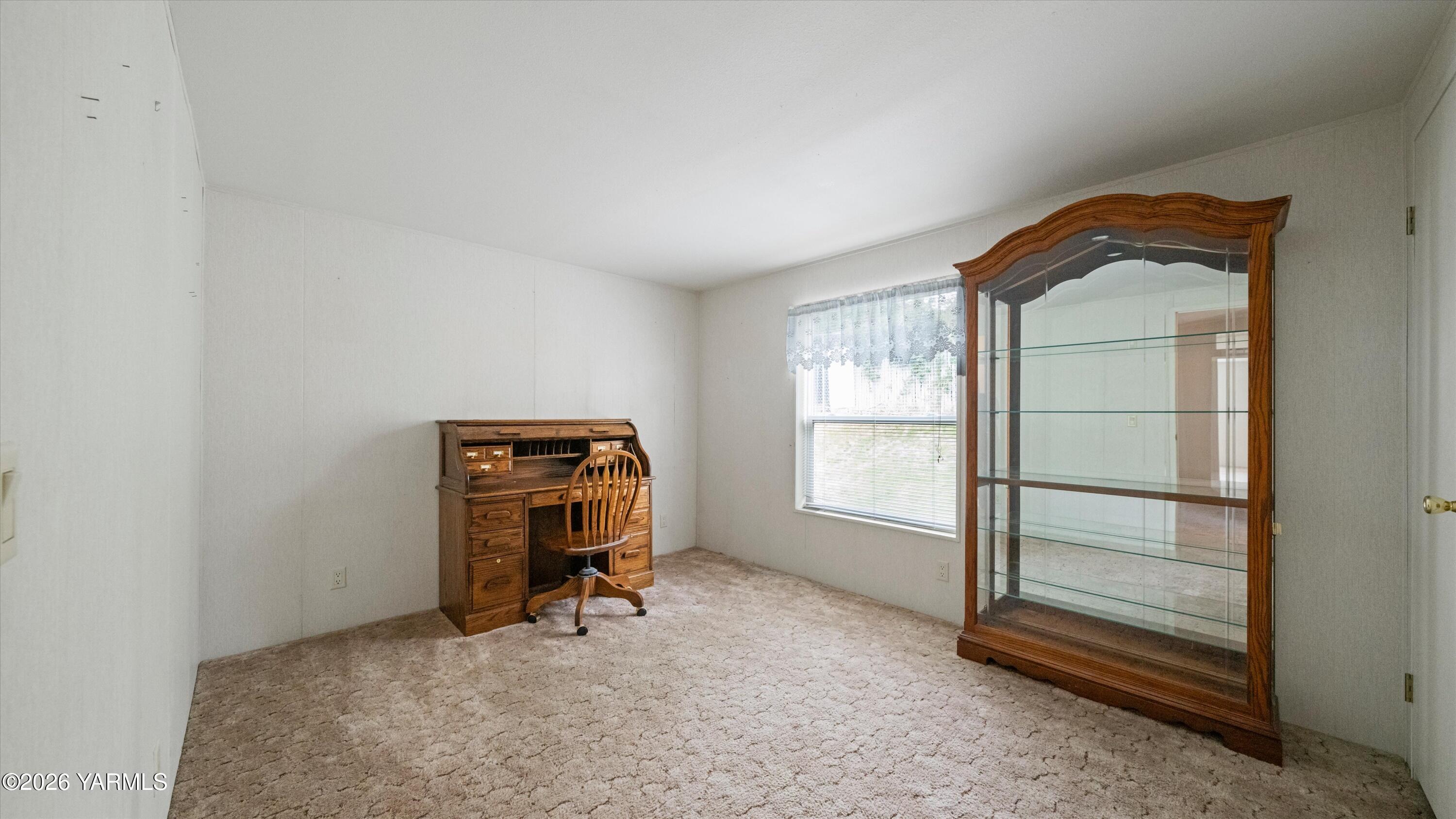 1130 North Wenas Road, Unit 3 Selah, WA 98942 - Photo 9 of 28 09-7R502573