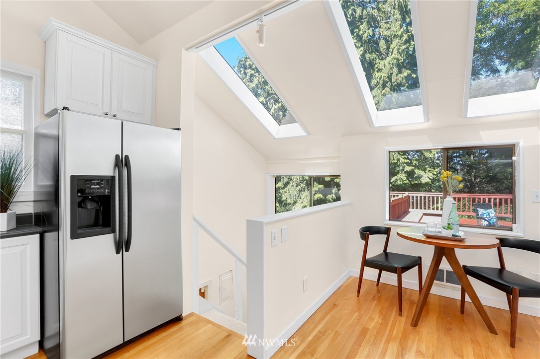 3329 37th Avenue South Seattle, WA 98144 - Photo 11 of 24 Gallery Image 11