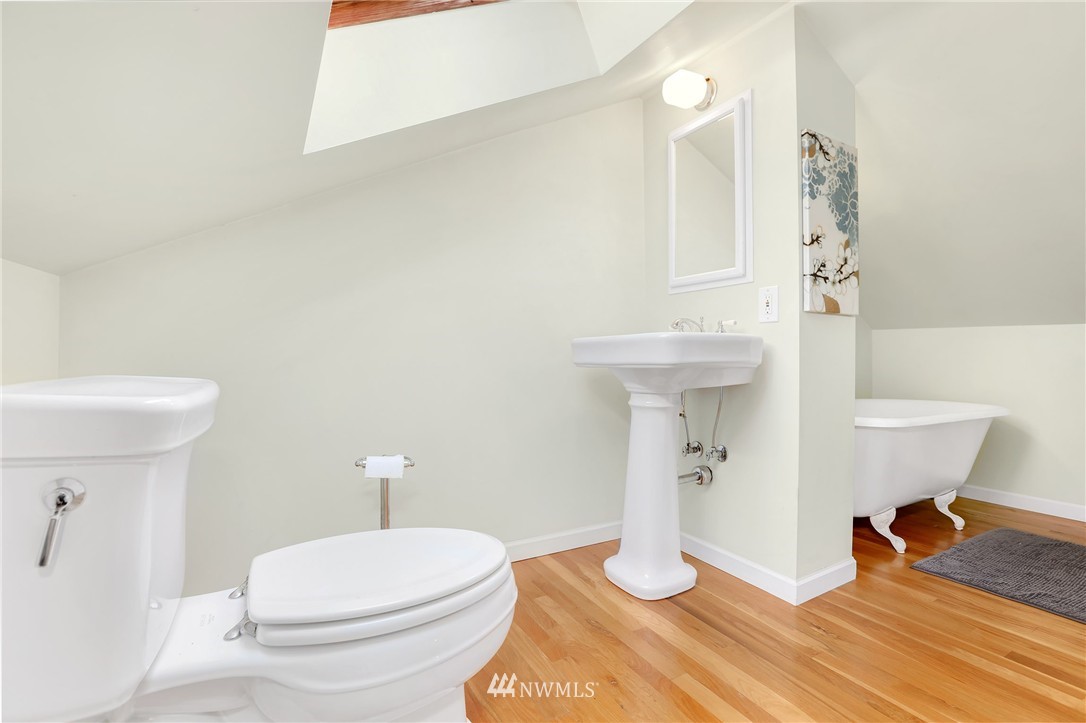 3329 37th Avenue South Seattle, WA 98144 - Photo 16 of 24 Gallery Image 16